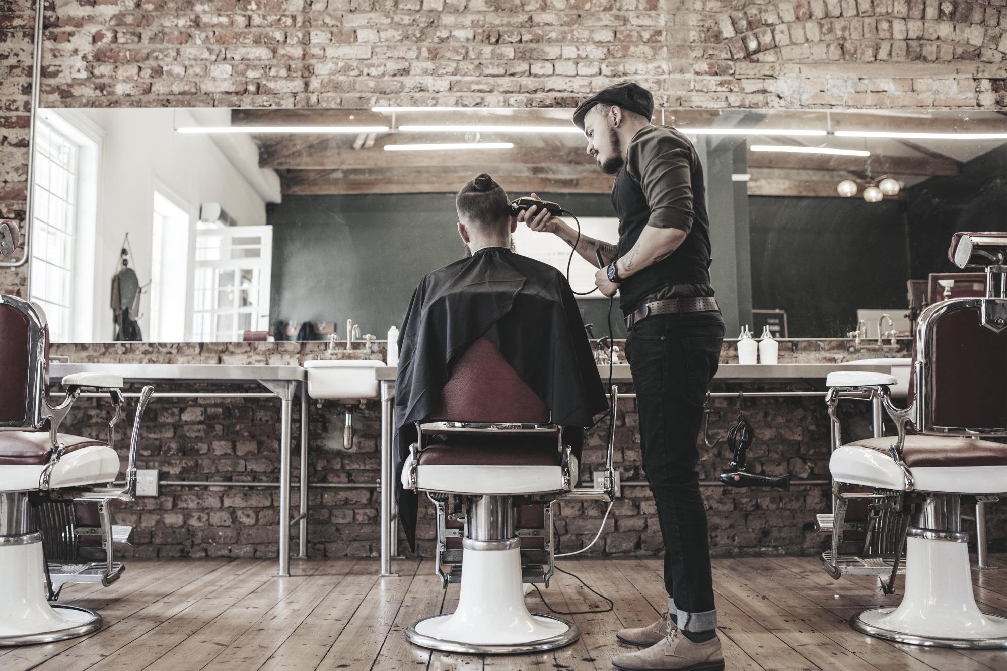 Barber Viktor Mudryk — barbershop w Krakowie
