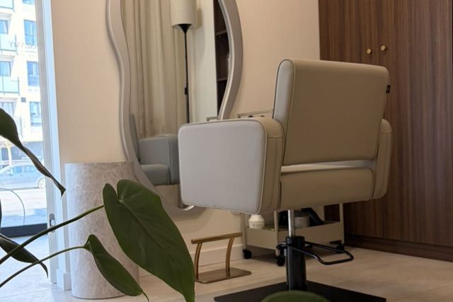Hair_Karolina Korczyńska VIA Estetic Studio — barbershop w Krakowie